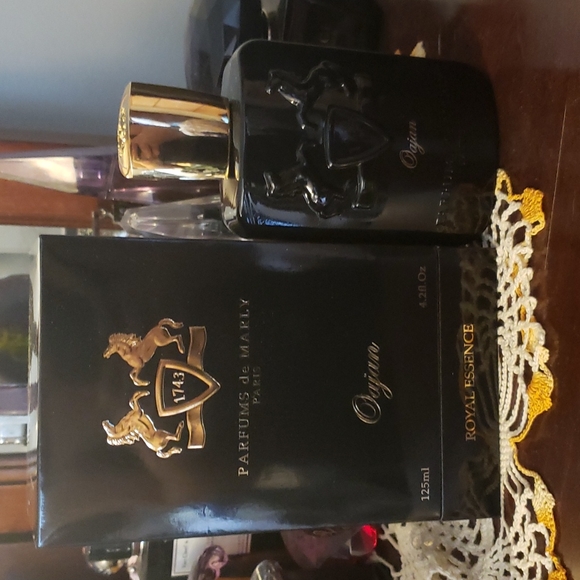 Par f ums de Marly Oajan - Picture 2 of 2